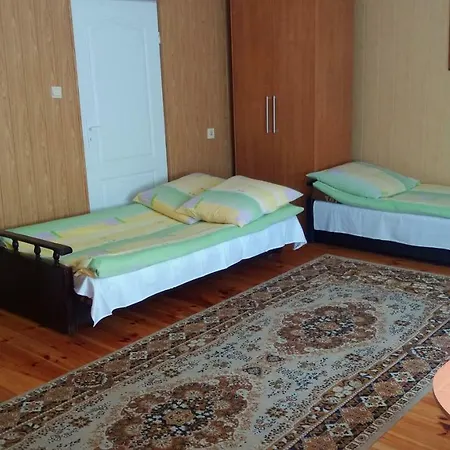 Πανσιόν Dom Goscinny Helena Bator *